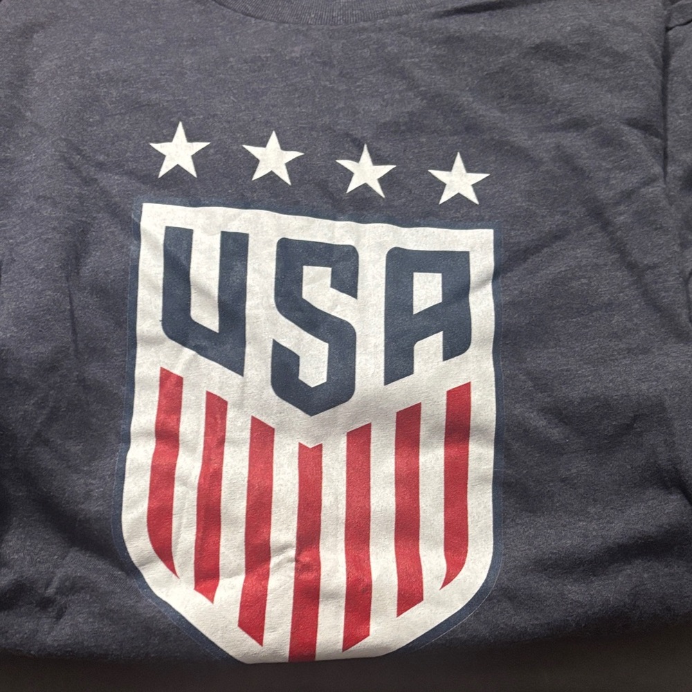 USA Graphic t Shirt - Navy and Red O’Hara USA soccer small
